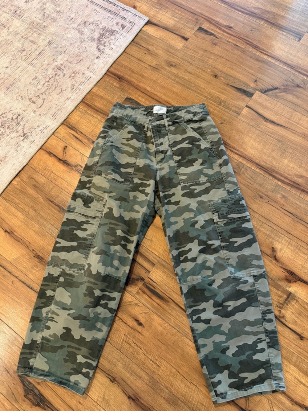 Universal Thread Green/Gray’ish taupe Camouflage Barrel Pant